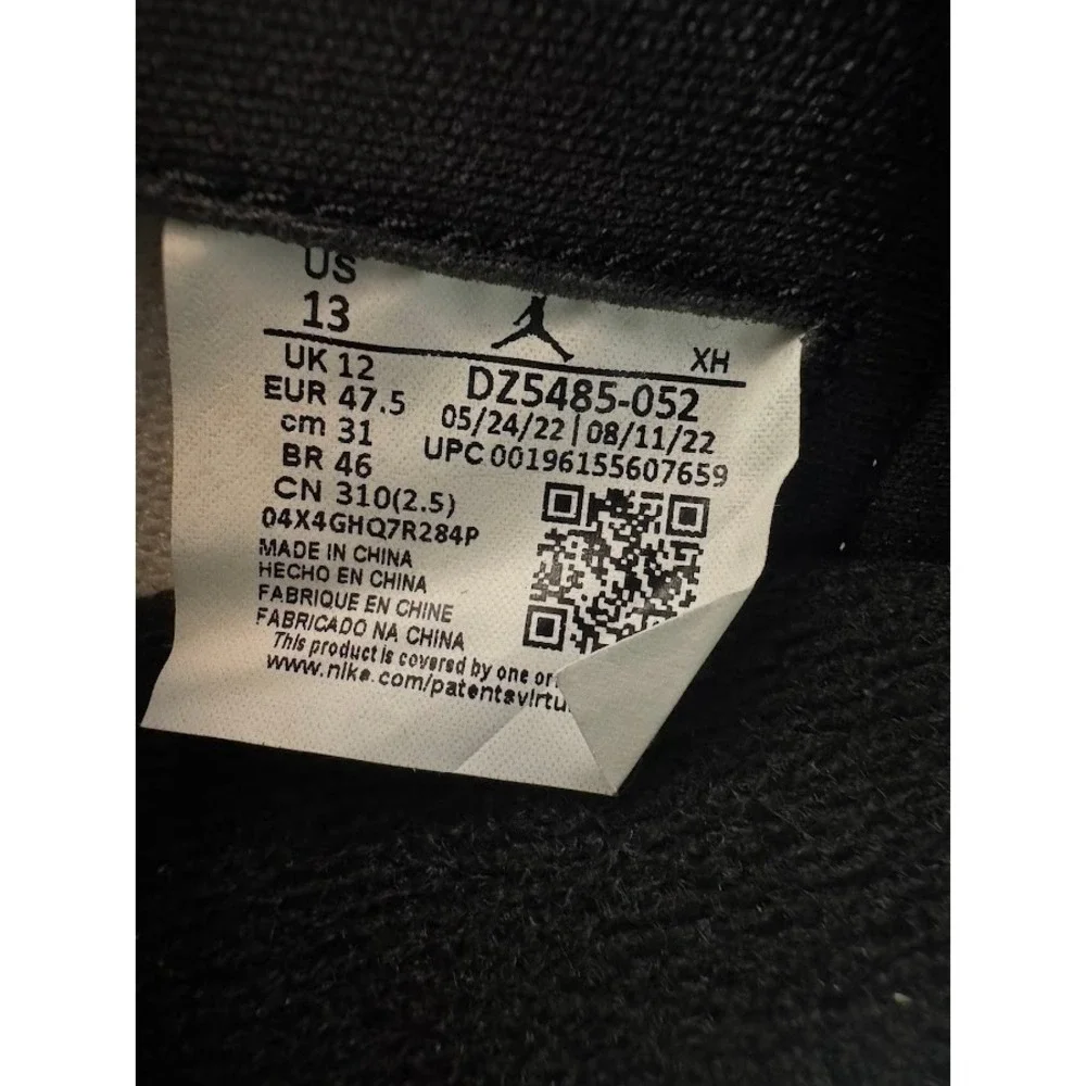Air Jordan 1 Retro High OG White Cement DZ5485-052 Mens Size 13 Grey Black White